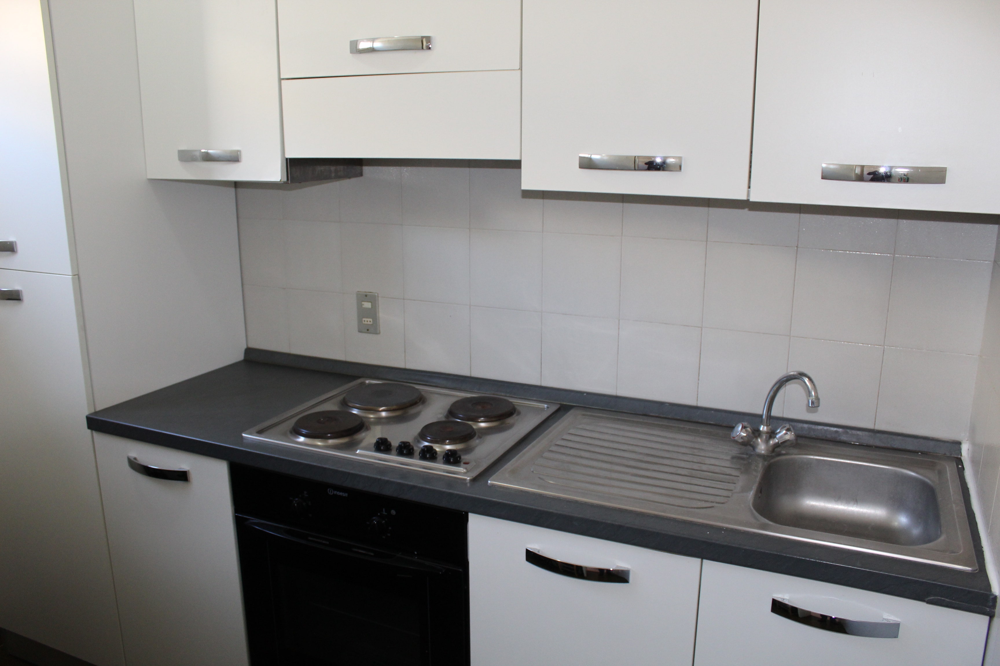 MARINA DI BIBBONA TOSCANA  AFFITTO APPARTAMENTI TRILOCALE IN RESIDENCE CON PISCINA, 6 posti letto