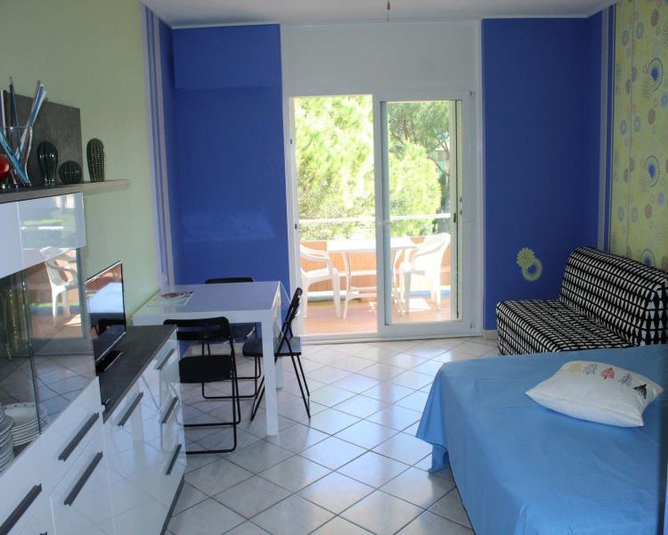 MARINA DI BIBBONA TOSCANA  AFFITTO APPARTAMENTI MONOLOCALE IN RESIDENCE CON PISCINA, 4 posti letto