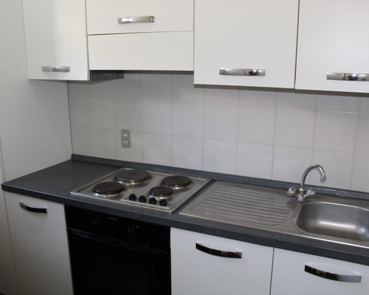 MARINA DI BIBBONA TOSCANA  AFFITTO APPARTAMENTI TRILOCALE IN RESIDENCE CON PISCINA, 6 posti letto